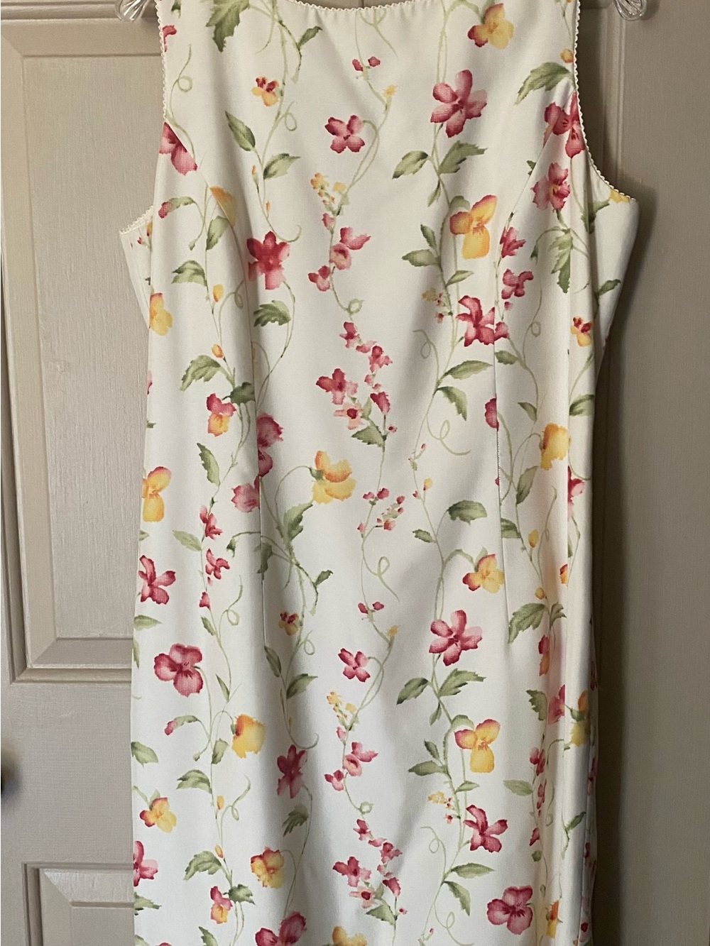 Ann Taylor Sleeveless Floral Sheath Women’s  Dress - Pink & Yellow Blooms Lined - Picture 8 of 9